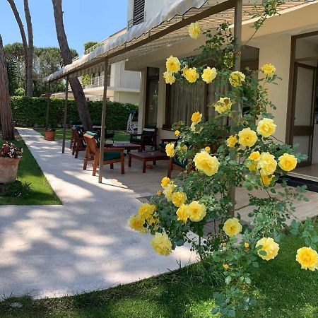 Hotel Etruria Forte dei Marmi Kültér fotó